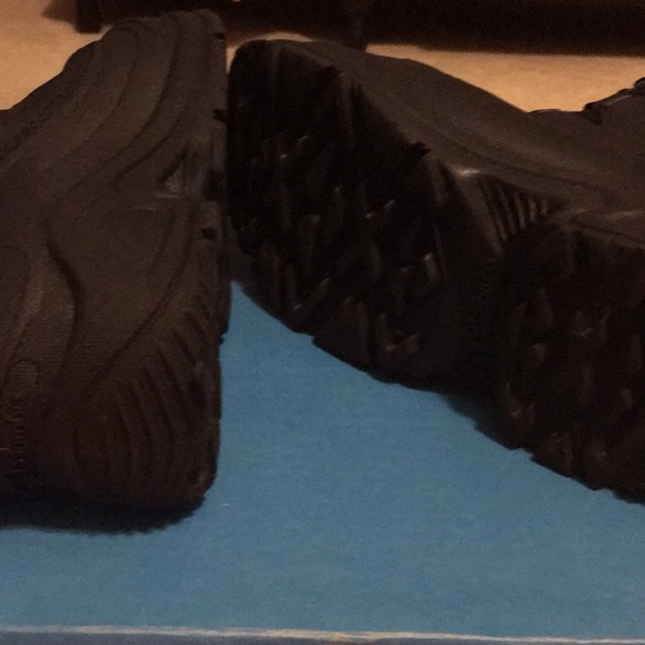 Columbia Youth Winter Boots - Picture 5 of 5